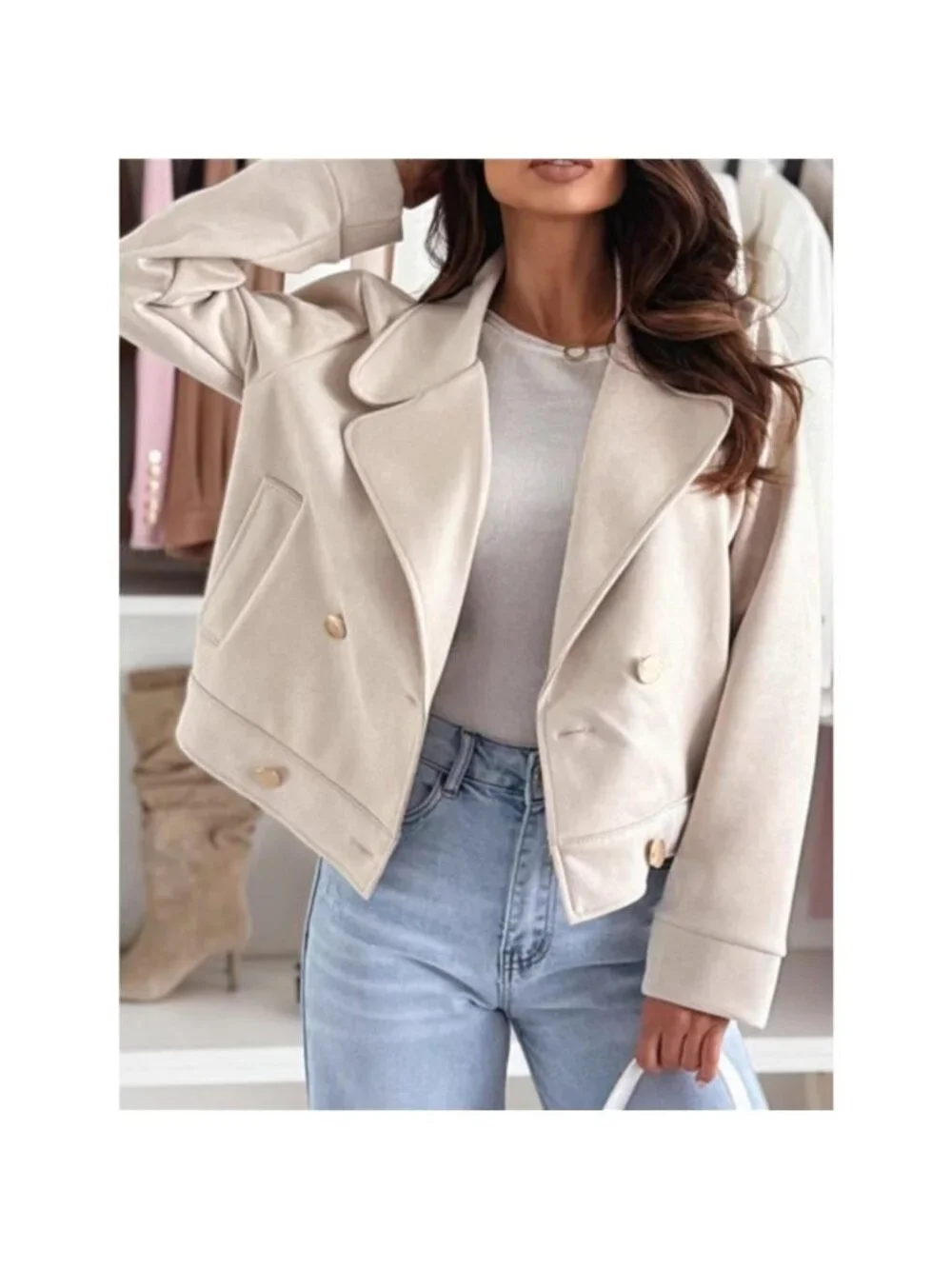 Chic Double-Breasted Cropped Jacket
